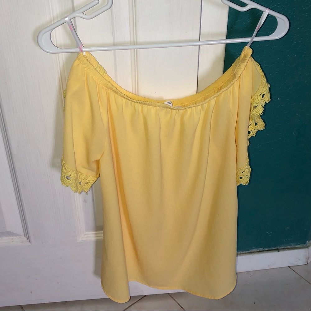 Off the shoulder pale yellow spring/summer blouse